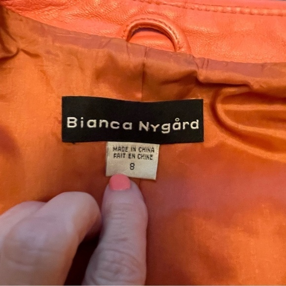 Bianca Nygard Orange Leather Crop Jacket-Zip up-Texturized Stitching - Size 8 - Picture 11 of 12